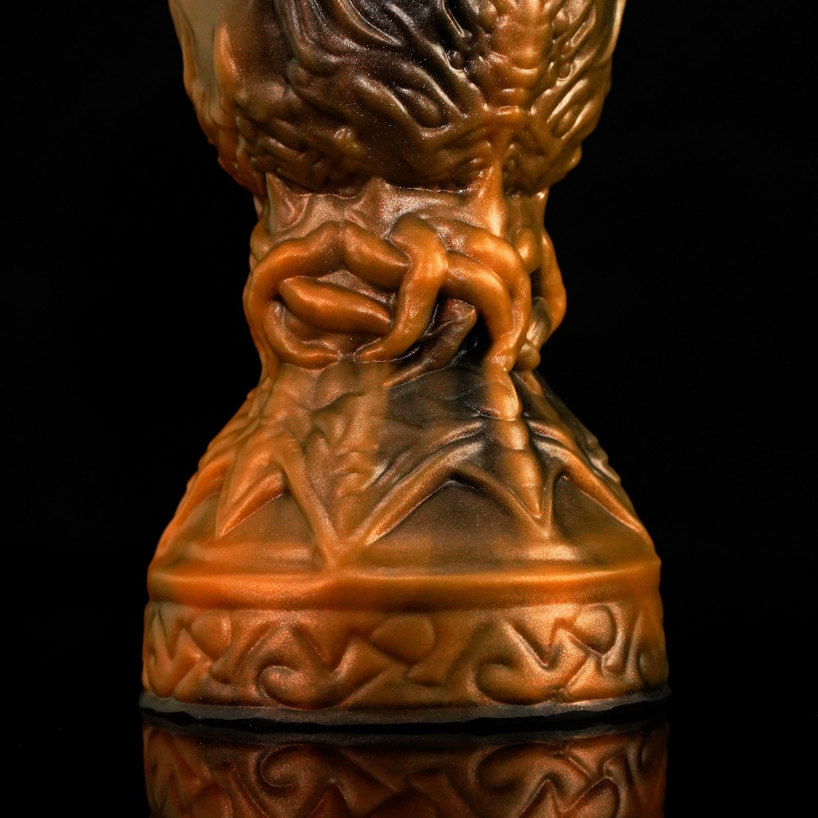 Curio Brown